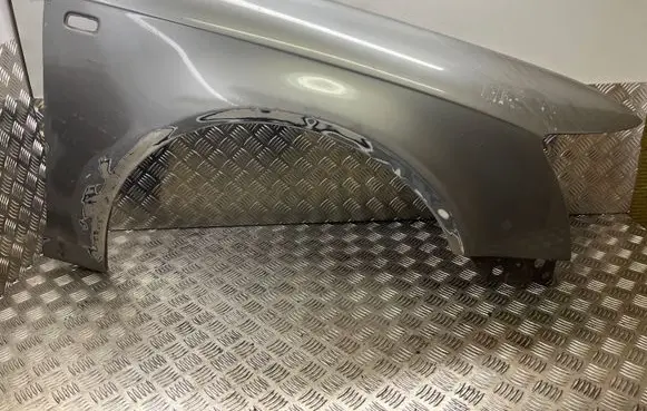 Audi A6 S6 C6 4F Fender
