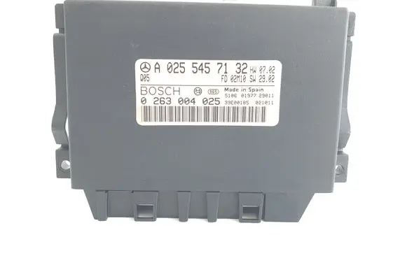Mercedes-Benz E W211 Parking PDC control unit/module A0255457132 0263004025 39E00185