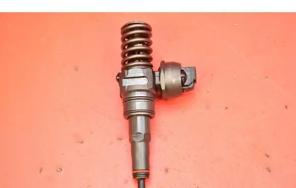 Fuel injector