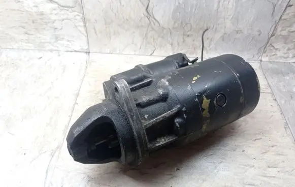 BMW 5 E39 Starter motor
