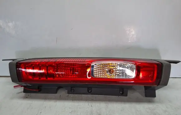 Renault Trafic II (X83) Rear/tail lights S27647935 93857722
