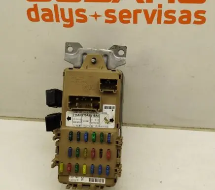 Subaru Forester SG Fuse box set LB100603B 15A15A15A