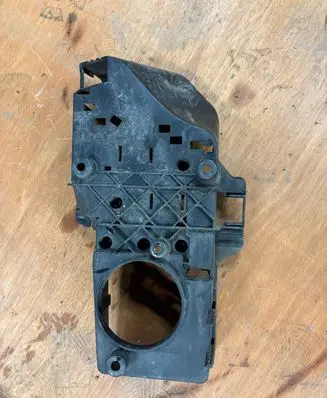 Renault Master II Relay mounting block 8200211017