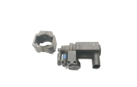 Audi A6 S6 C6 4F Turbo solenoid valve 059906628B V0101900 11T108