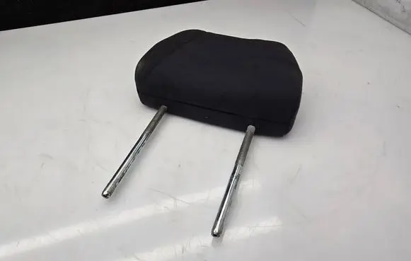 Volkswagen Crafter Front seat headrest