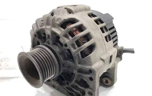 Seat Ibiza IV (6J,6P) Generator/alternator 037903025T