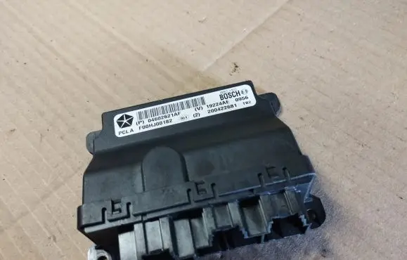 Jeep Grand Cherokee (WK) Door control unit/module P04602621AF