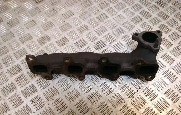 Toyota Corolla Verso E121 Exhaust manifold