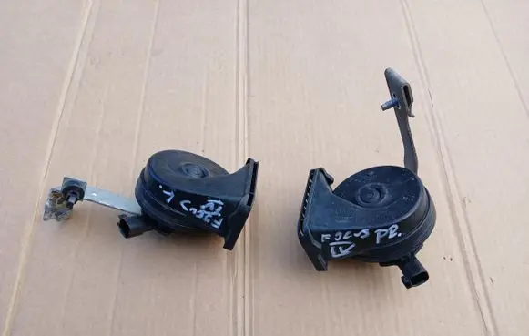 Ford Focus Horn signal JX6T-13801-AD