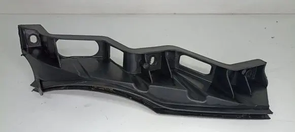 Volkswagen PASSAT B6 Front bumper mounting bracket 3C0807889