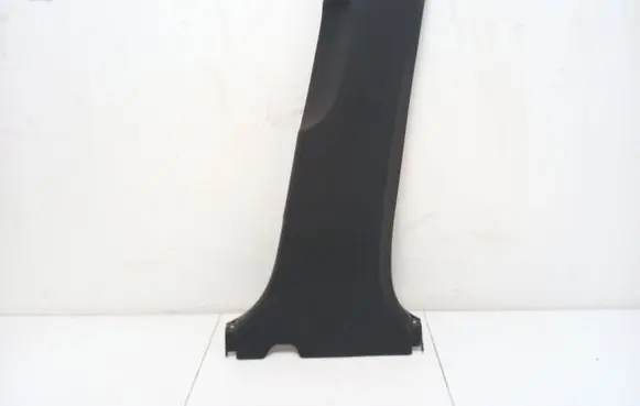 Toyota Auris 150 (B) pillar trim (bottom) 6241302080