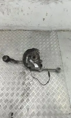 BMW 1 E81 E87 Front wheel hub 6764443