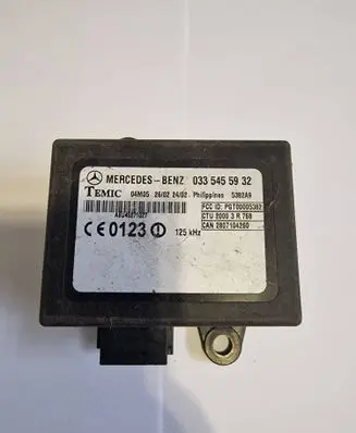 Mercedes-Benz Sprinter W901 W902 W903 W904 Immobilizer control unit/module 0335455932