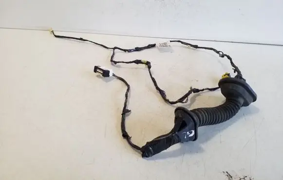 Ford Ranger Rear door wiring loom AB3914241GE AB3914241