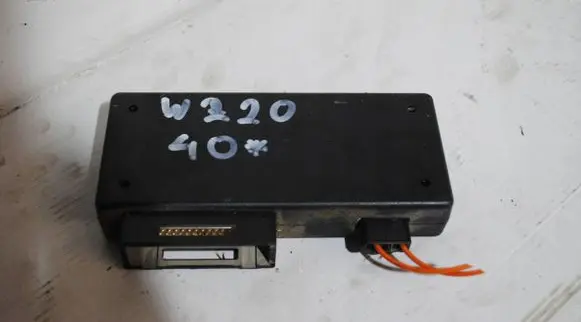 Mercedes-Benz S W220 Phone control unit/module A2038203226