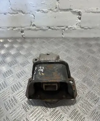 Peugeot 307 Engine mount bracket 149662026780
