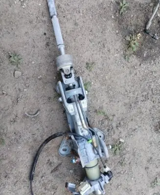 BMW 5 E60 E61 Steering wheel axle 6770695