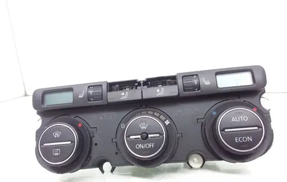 Volkswagen PASSAT B6 Climate control unit 74677533