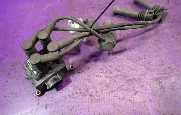 Ford Fusion High voltage ignition coil 0040100350