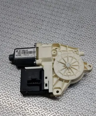 Renault Megane III Rear door window regulator motor 827306548R 916829200 966363200