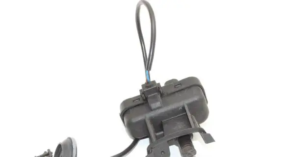 Volkswagen Scirocco Fuel tank cap lock 5N0810773F