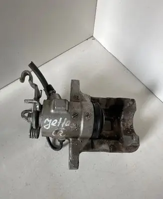 Volkswagen Jetta VI Rear brake caliper
