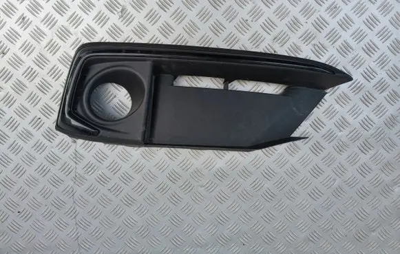 Honda Civic X Front fog light trim/grill