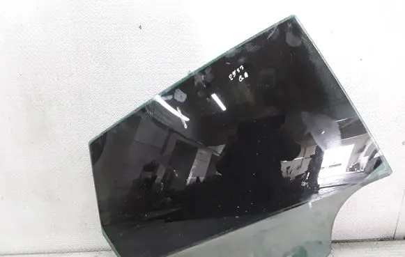 Seat Altea Rear door window glass