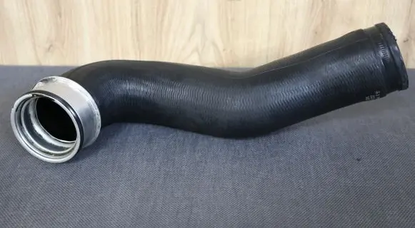 Mercedes-Benz ML W164 Intercooler hose/pipe 1645280382 A1645280382