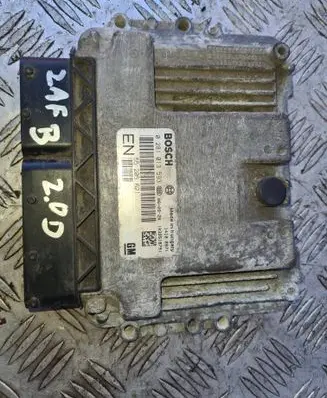 Opel Zafira B Engine control unit/module 0281013593 55205621