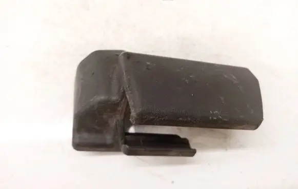 Toyota Avensis T250 Rear seat side bottom trim 7215805040
