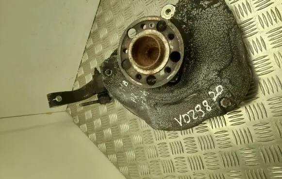 Mercedes-Benz S W222 Front wheel hub 546