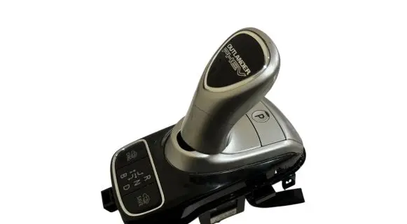 Mitsubishi Outlander Gear shifter/selector 2400A355
