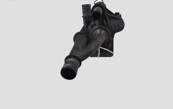 Volvo V40 Thermostat/thermostat housing 9670253780