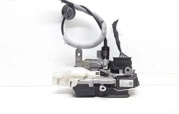 Volvo V40 Front door lock 31391824 933379106