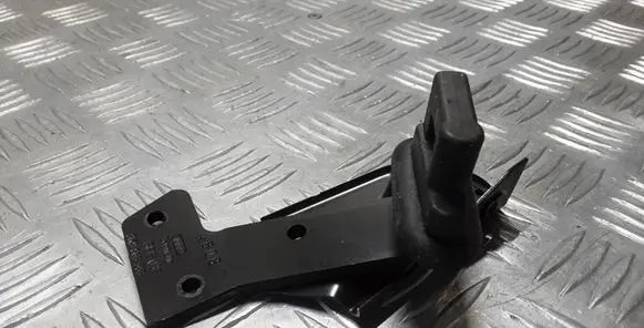 Audi A4 Allroad Parcel shelf load cover mount bracket 8K9863583