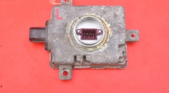 Mitsubishi ASX Voltage converter/converter module W3T20971