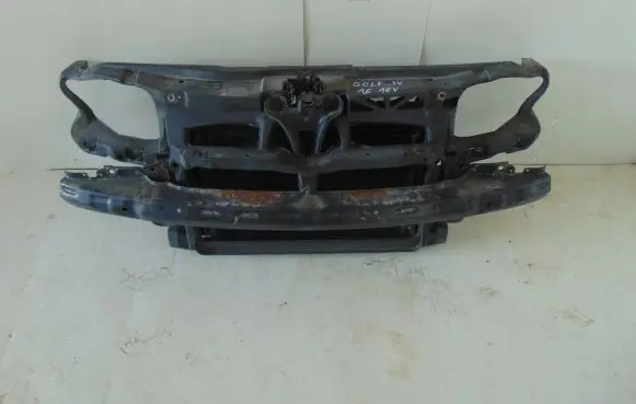 Volkswagen Golf IV Front piece kit 5H0805588J