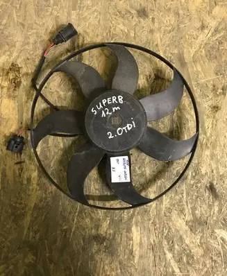 Skoda Superb B6 (3T) Radiator cooling fan shroud