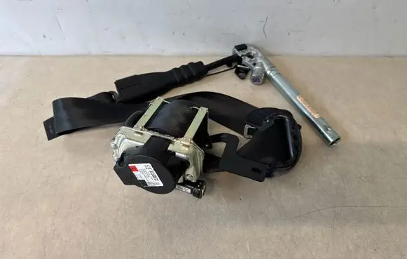 Hyundai Tucson TL Front seatbelt 88831D7000 88810D7200 88831D7000TRY