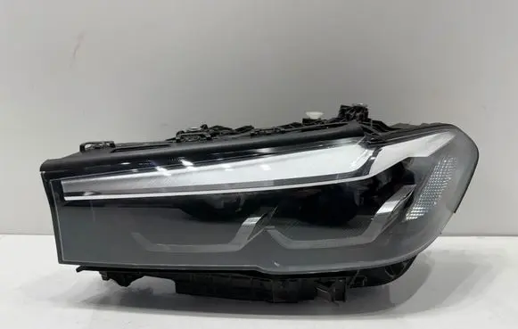 BMW 5 G30 G31 G38 Headlight/headlamp 5A388C8 1EX2640 5A388C303