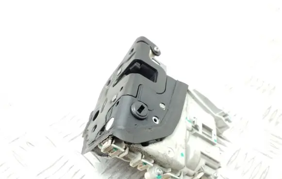 Audi A5 8T 8F Rear door lock 8K0839016C