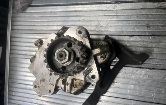Audi A6 S6 C6 4F Fuel injection high pressure pump 059130755E 02810101183 0445010090
