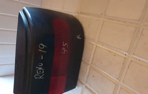 Renault 19 Rear/tail lights