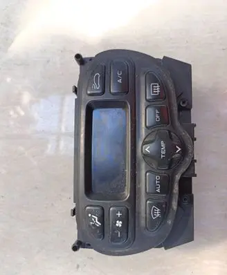 Citroen Xsara Picasso Climate control unit 96314105XT