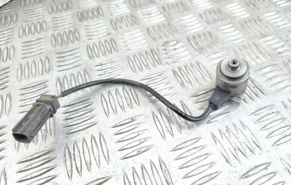 Volkswagen Phaeton Turbo solenoid valve 01610024