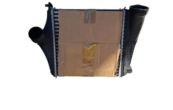 Audi Q7 4M Intercooler radiator 4M0145804BN