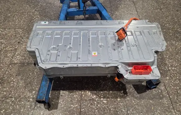 Volvo V60 Hybrid / electric car battery 31407014T 313050804 31407014