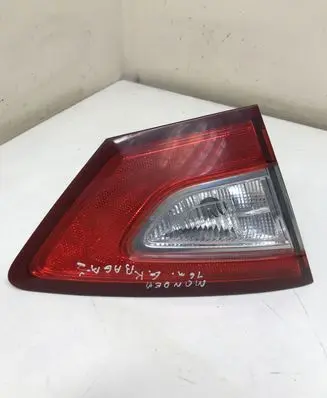Ford Mondeo MK V Tailgate rear/tail lights