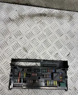 BMW X4 F26 Fuse module 9315150